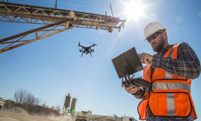 В современной строительной индустрии все чаще применяют беспилотные летательные аппараты для решения различных инженерных задач